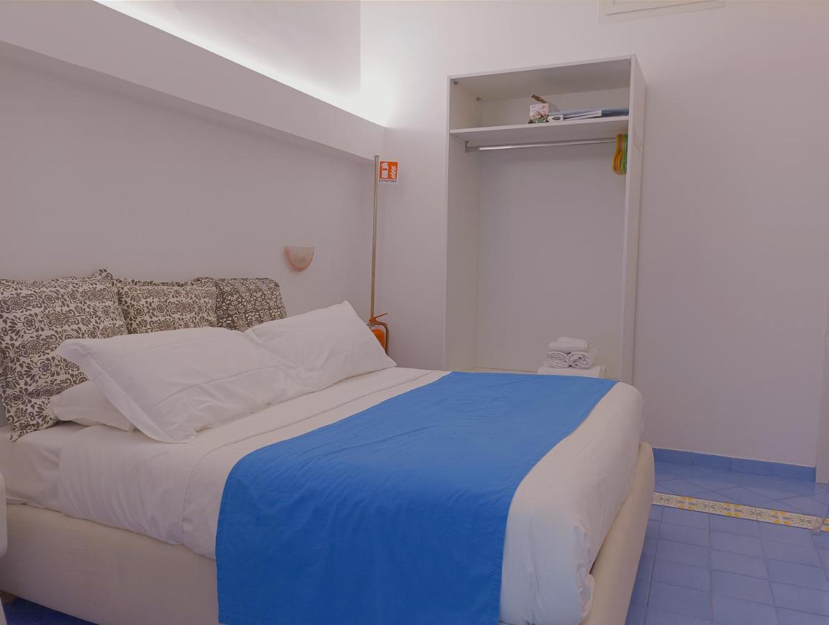 Agora Apartments -Casetta Sorrentina エクステリア 写真